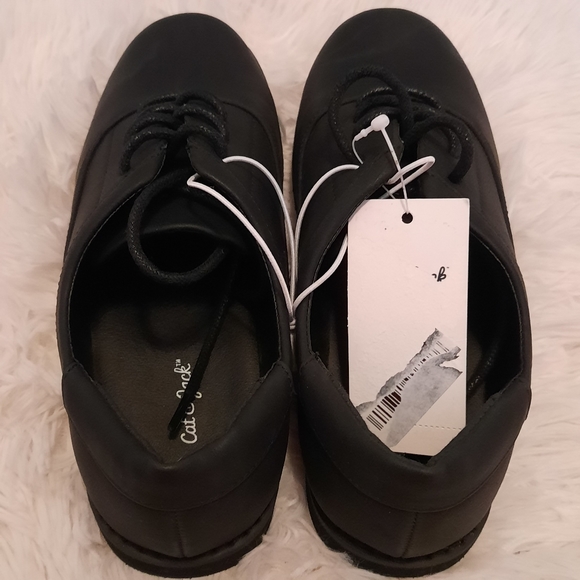 Cat & Jack Shoes - Picture 3 of 4